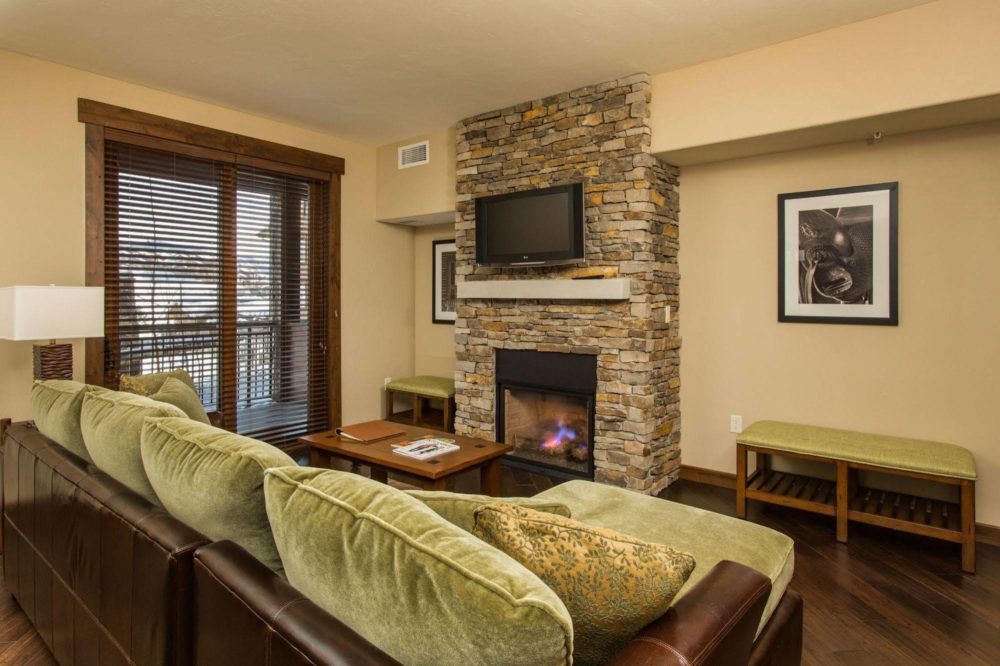 Trailhead Lodge Steamboat Springs Exterior photo